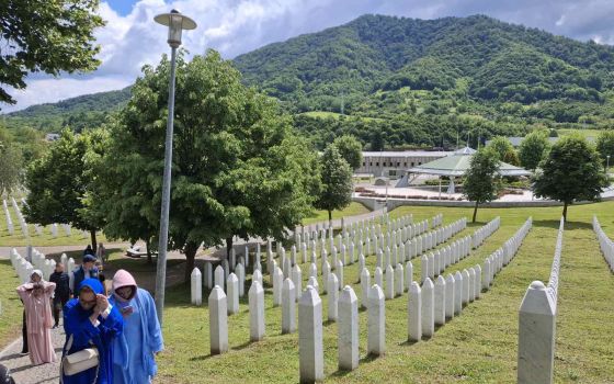 Posjeta  Memorijalnom centru u Potočarima: Lekcija o istini, sjećanju i odgovornost
